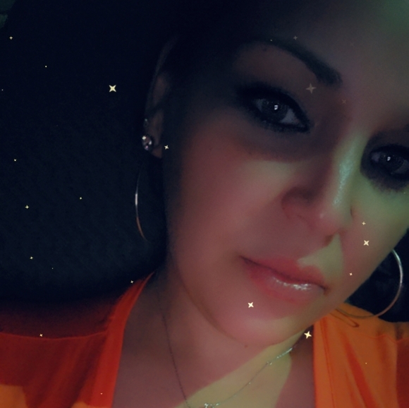 dionnecharity22